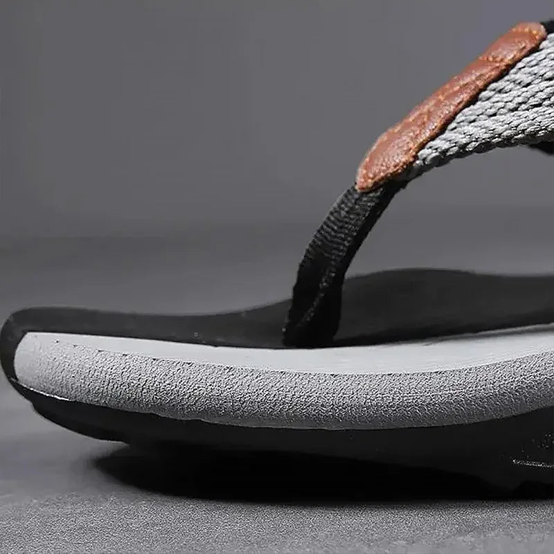 PMOISTE Men's Comfortable Beach Flip Flops Anti Slip EVA Summer Sandals Indoor Outdoor Shoes