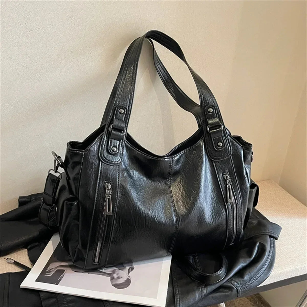 Soft Interior Compartment Shoulder Bag for Women High Quality PU Leather Crossbody Tote Bag