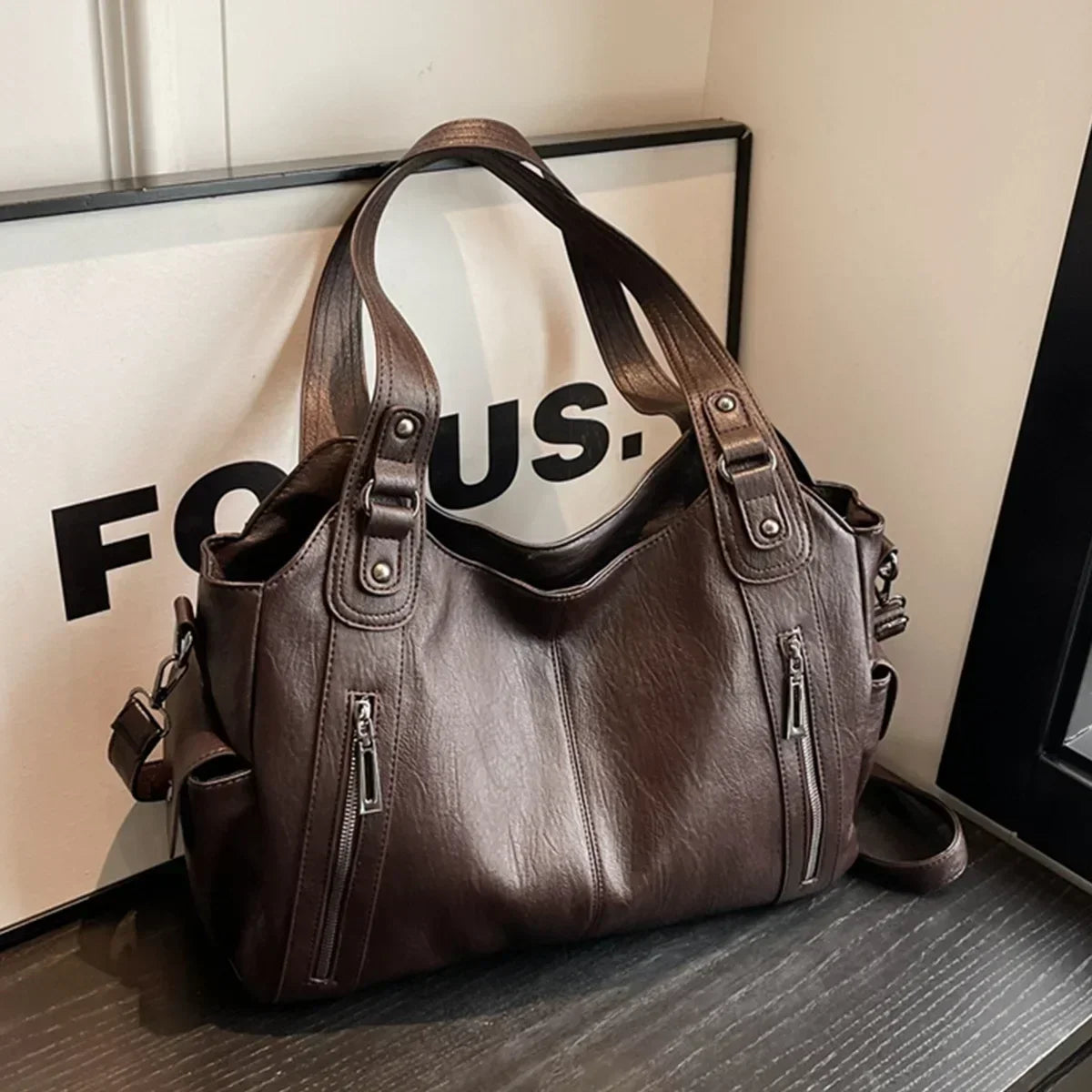Soft Interior Compartment Shoulder Bag for Women High Quality PU Leather Crossbody Tote Bag