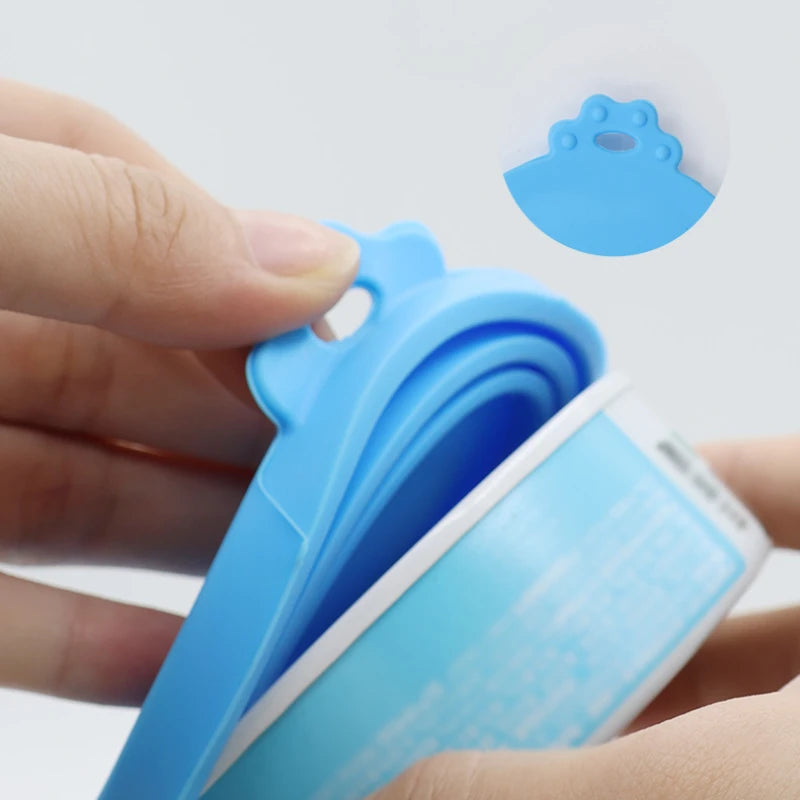 Reusable Silicone Pet Food Can Lid with Spoon | Dog & Cat Fresh Food Storage Tin Cover Seal
