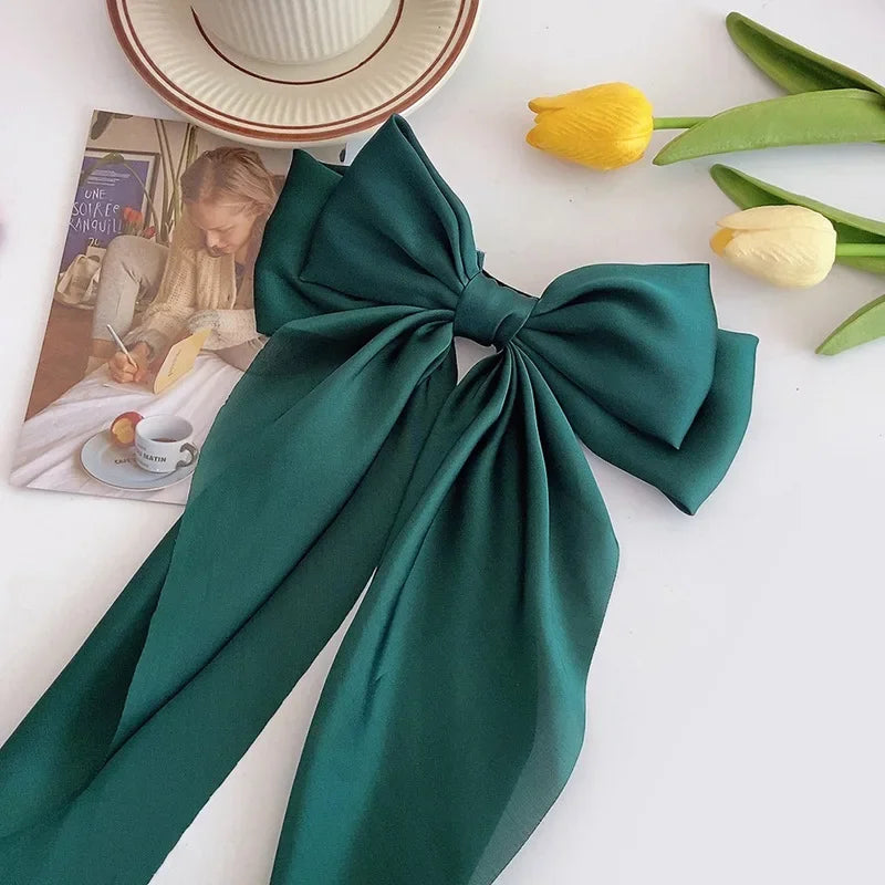 Elegant Large Satin Bow Hair Clip for Women and Girls Solid Colour Fashion Hair Accessory